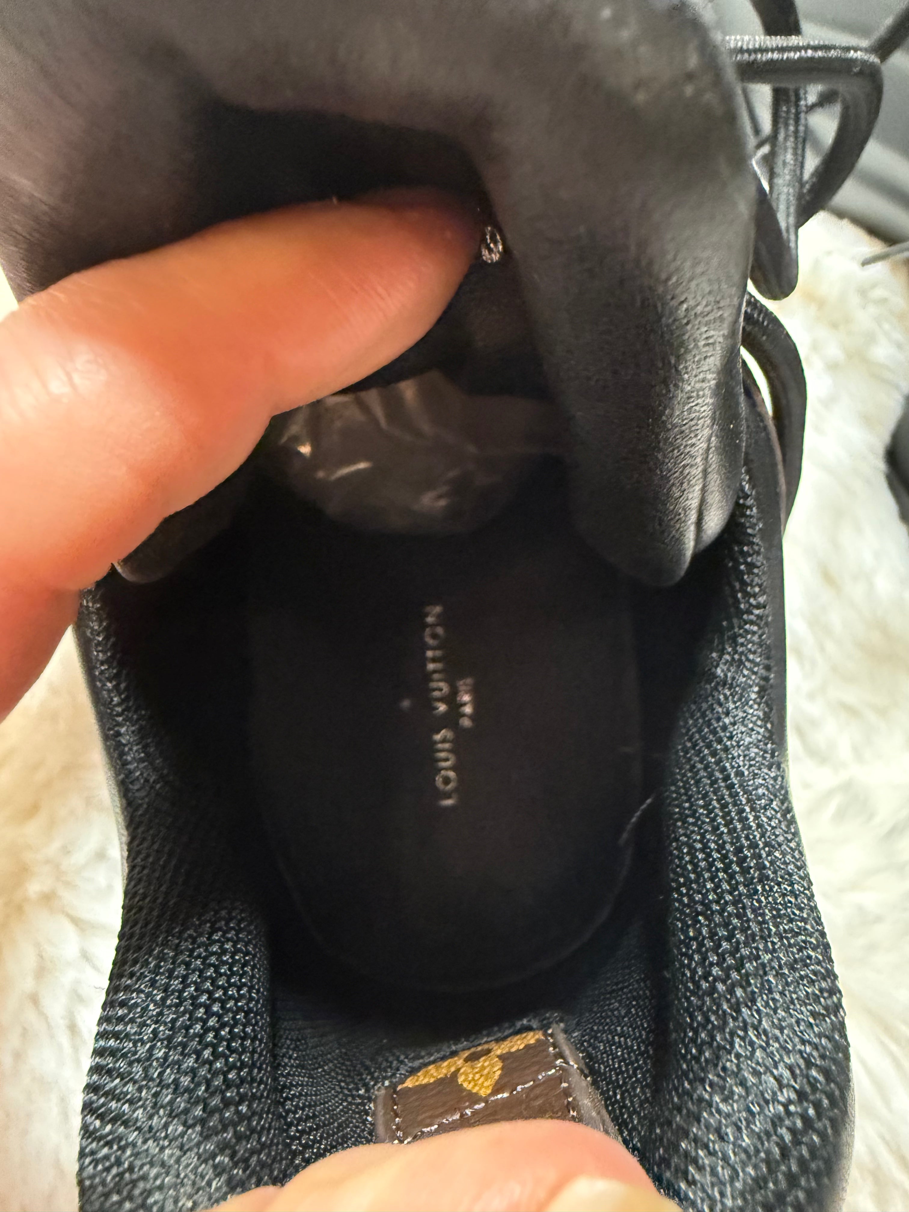 Brand New No Box LV Archlight Sneaker Size 39