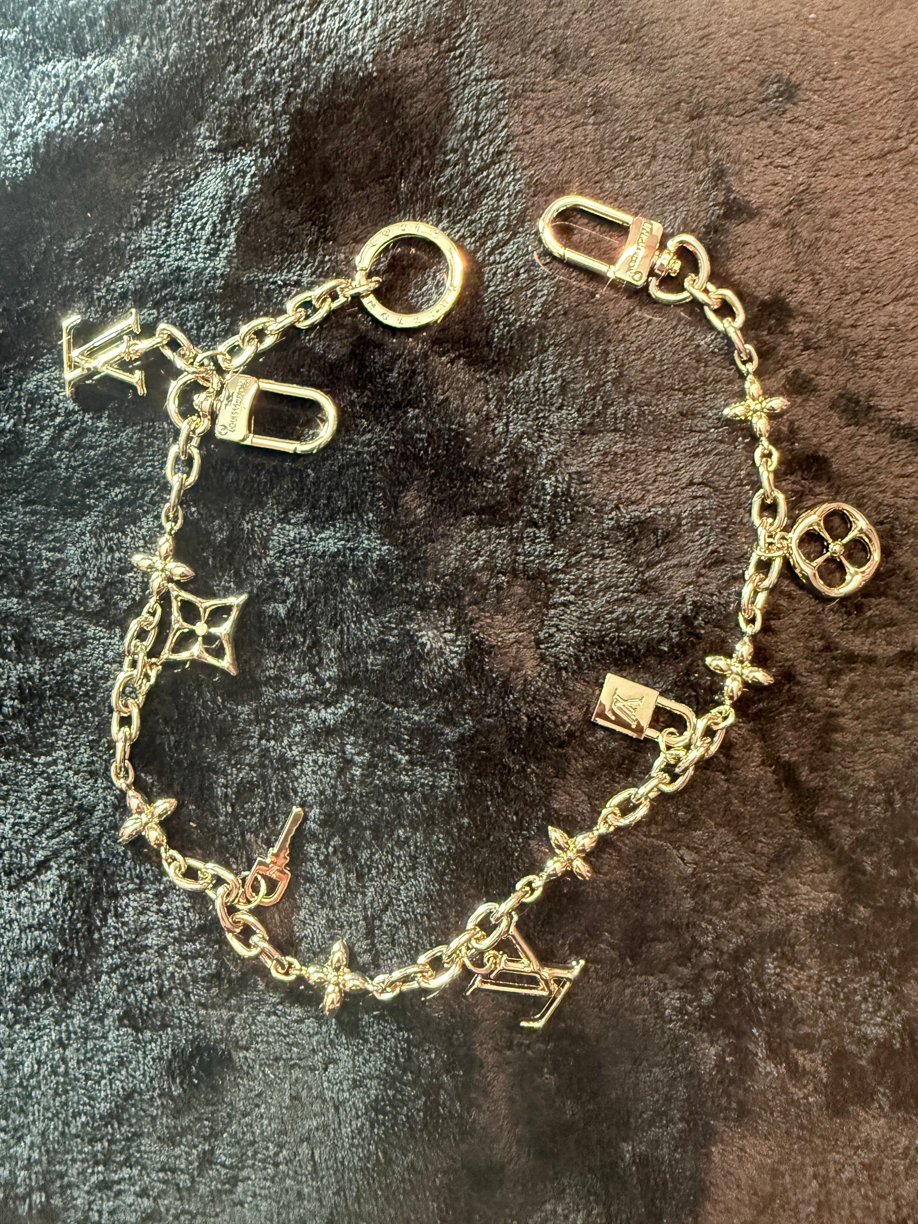 LV Silver Purse Charm Key Ring Long Silver